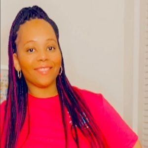 Meet your Posher, Tay